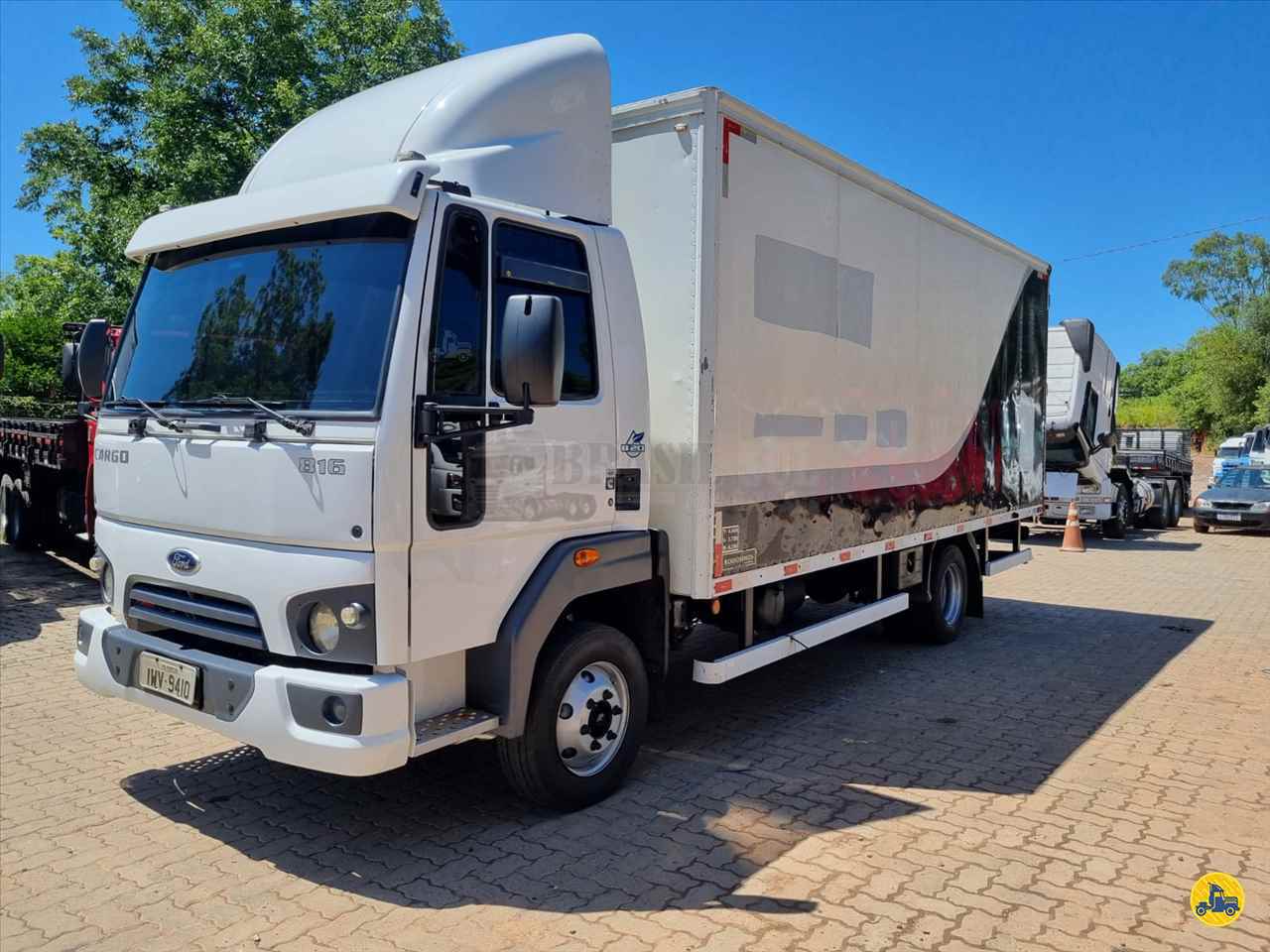 CAMINHAO FORD CARGO 816 Baú Furgão Toco 4x2 Brasil Sul Caminhões PORTAO RIO GRANDE DO SUL RS